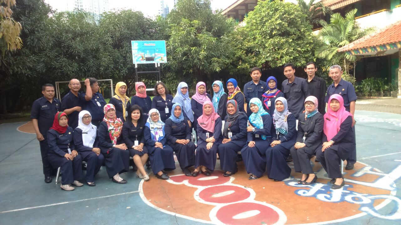 Guru SMPN 57 Jakarta