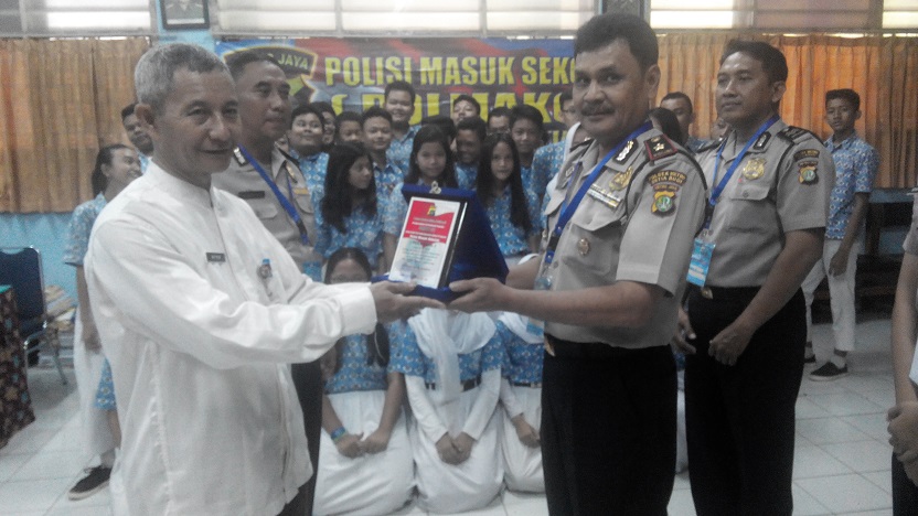 Penanggulangan Kenakalan Remaja
