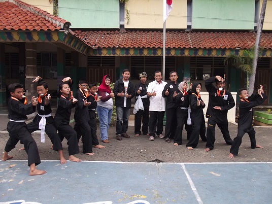 SEBUAH SINERGI YANG POSITIF